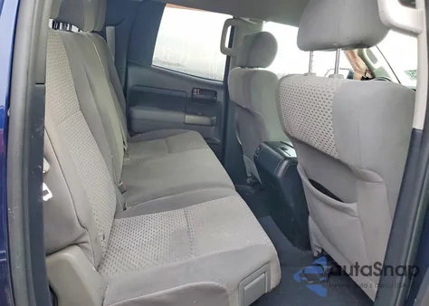 2013 Toyota Tundra Double Cab Sr5 z USA, uszkodzony, nr VIN 5TFUW5F16DX300300